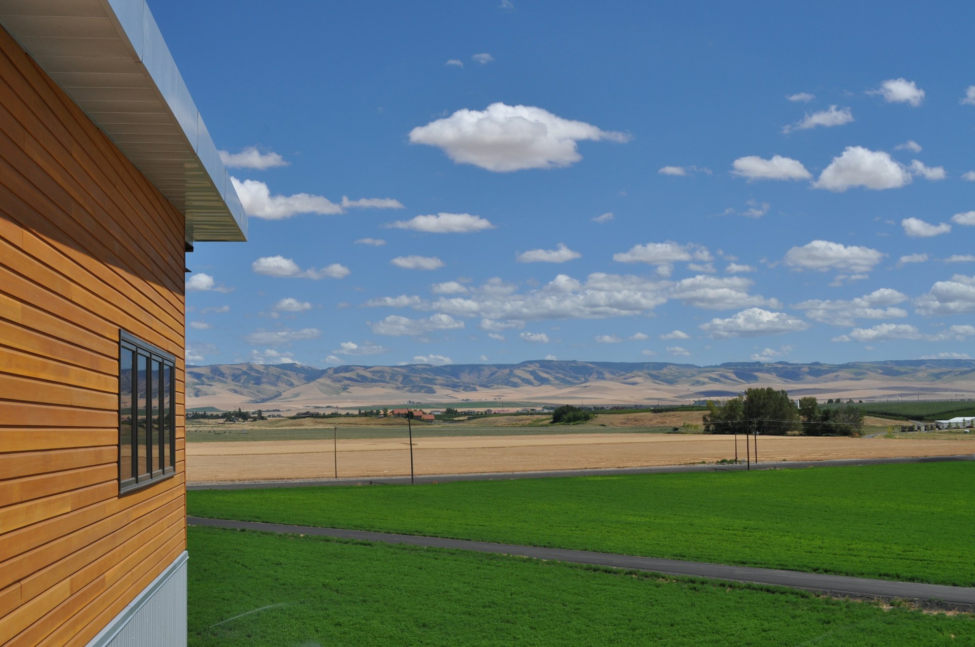 ZANOLI Wines | Paso Robles tasting room